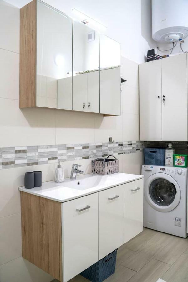 Worosmarty Studio - Budapest Center Apartment Bagian luar foto